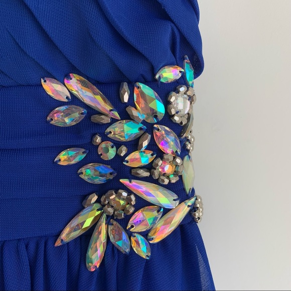 Formal High Low, One Shoulder Dress - Picture 7 of 14